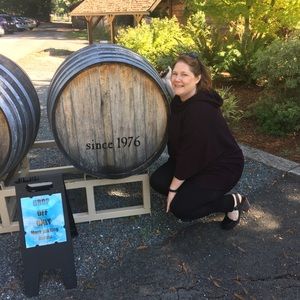 Meet your Posher, Jennifer